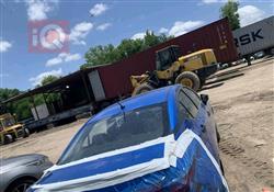 نيسان فيرسا